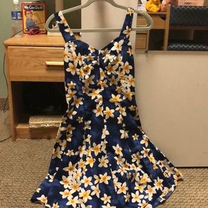 Hawaiian dress
